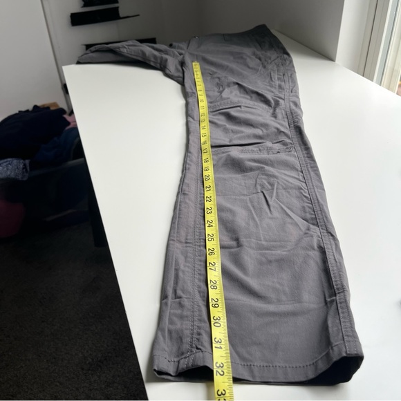 NEW Kuhl Spire Roll Up Hiking Pants Gray UPF 50+ 8 - Picture 14 of 14